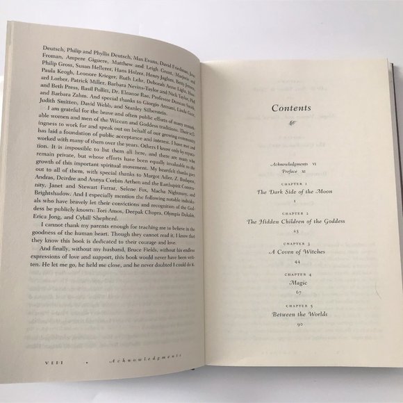 Book of Shadows by Phyllis Curott - Picture 4 of 14